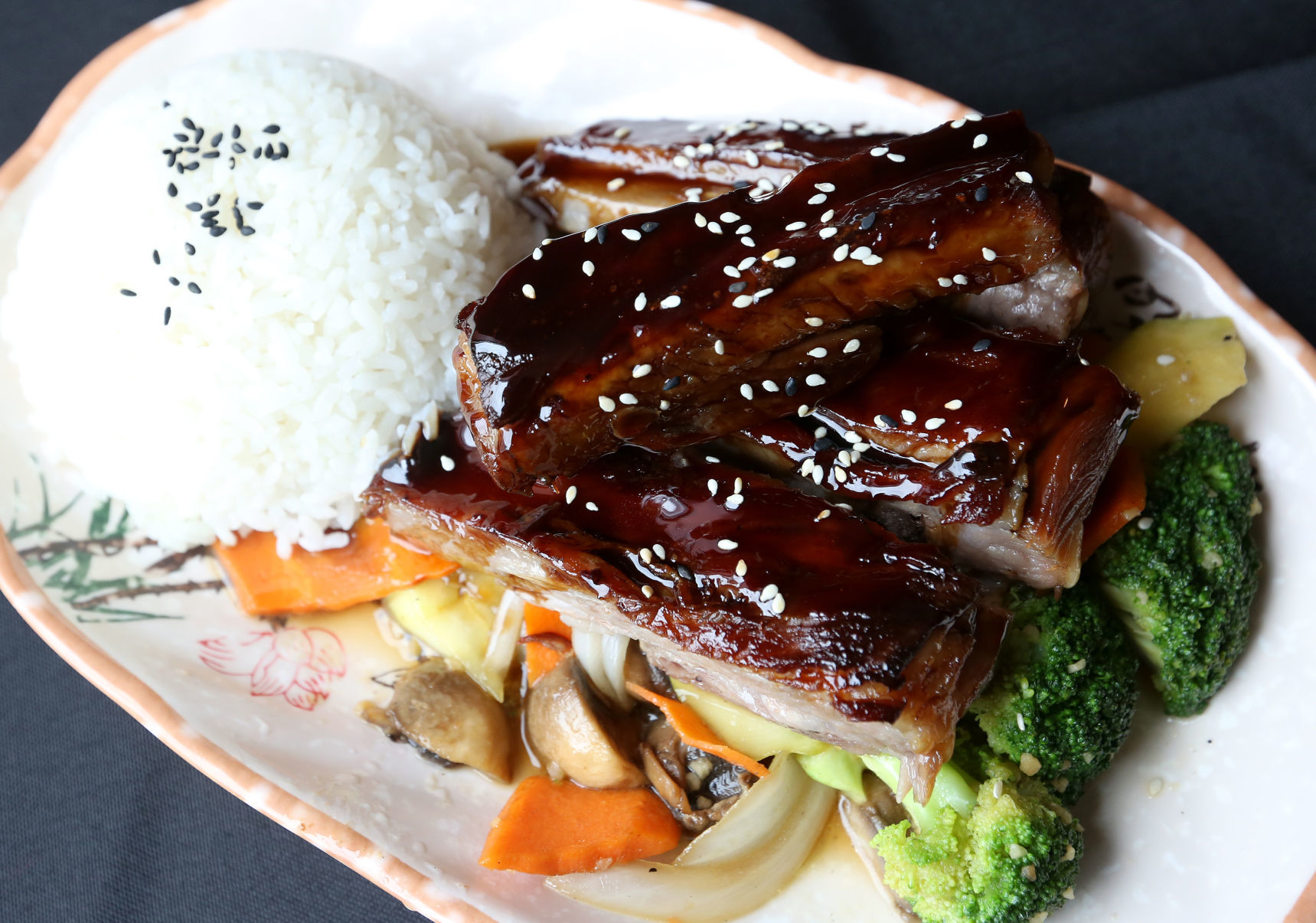 RED LION SINGAPORE GRILL